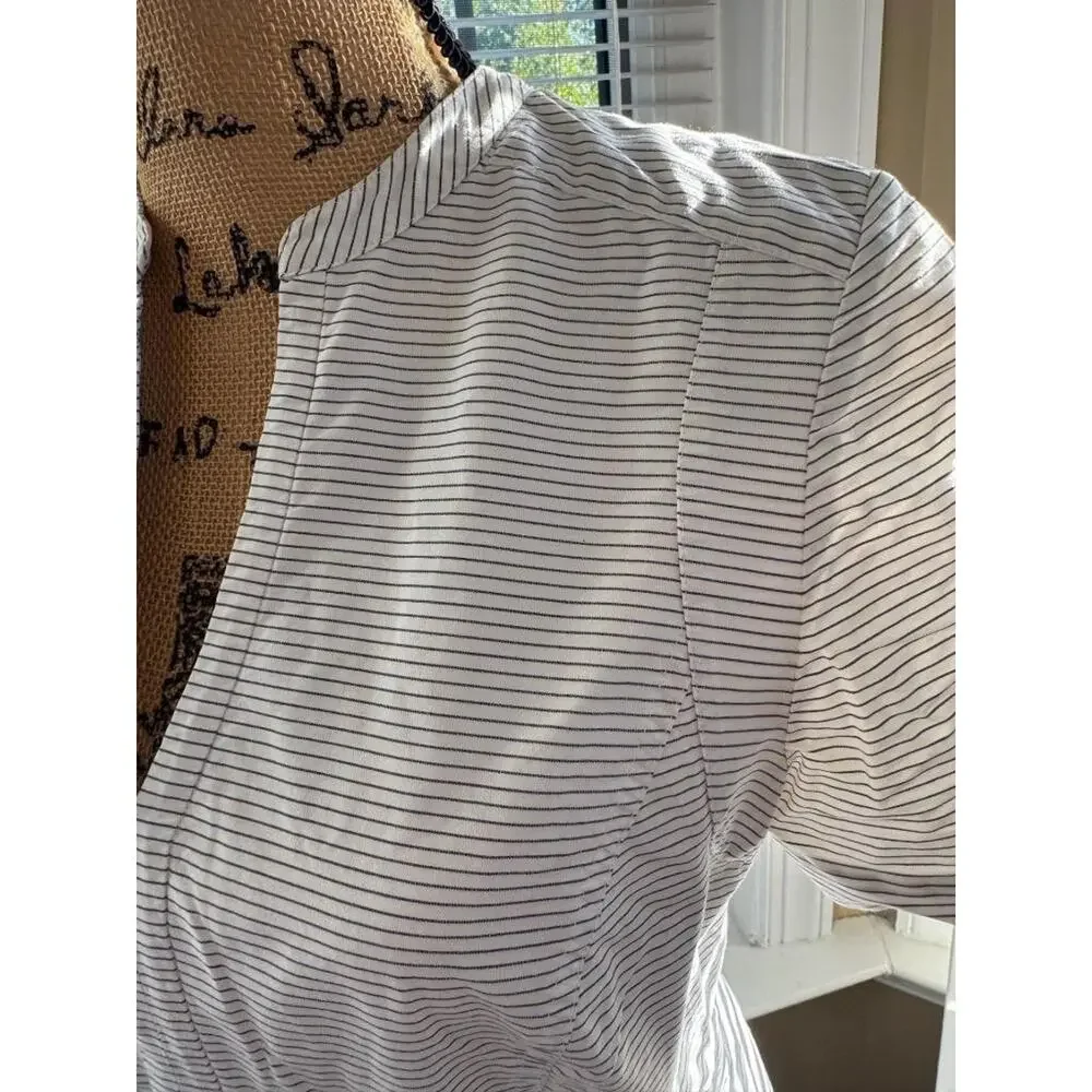 TORY BURCH white black stripe fit and flare dress size small (DR100